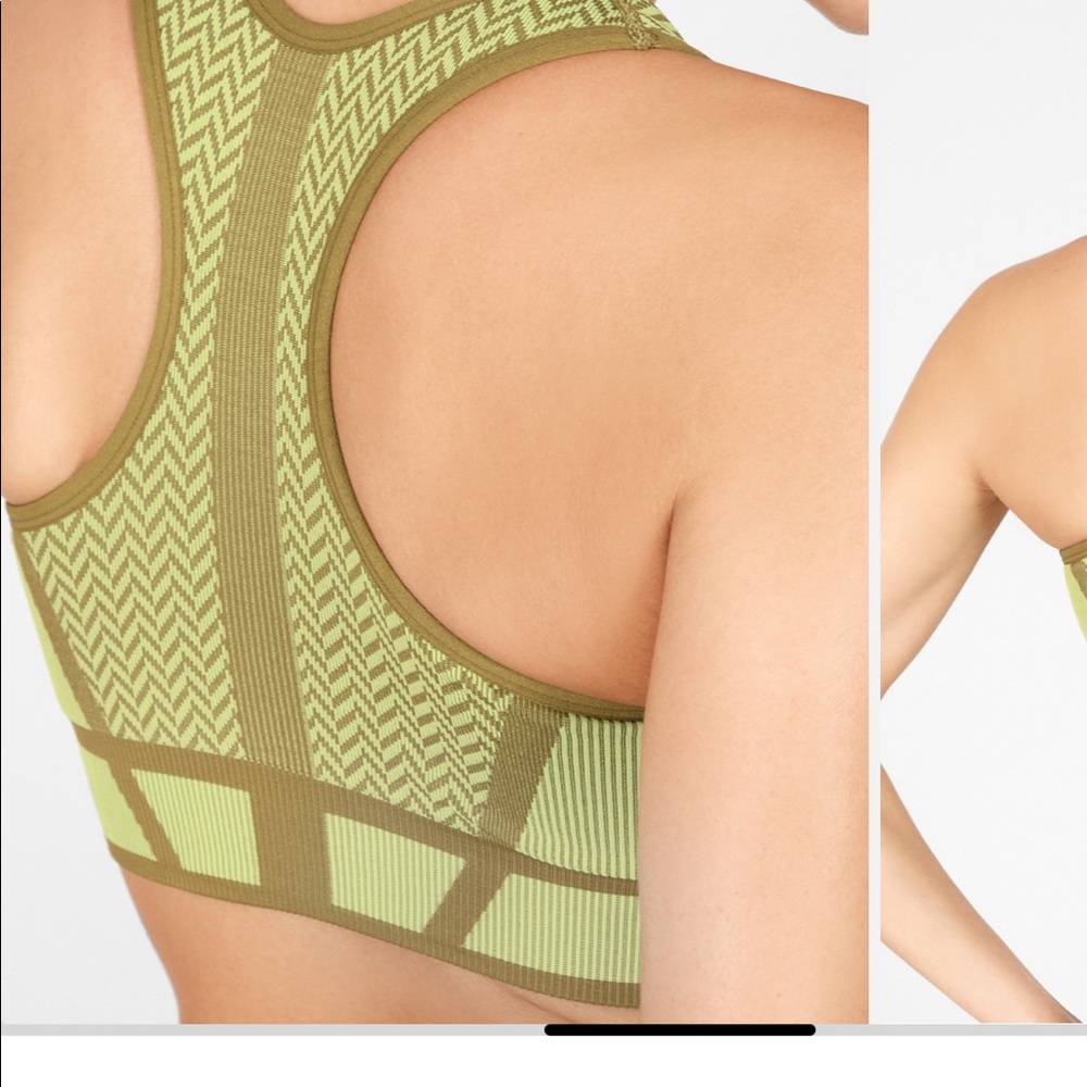 ⭐️ FABLETICS SET ⭐️ - Picture 4 of 4